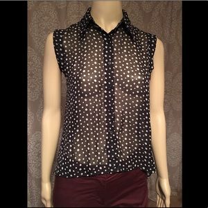 Polka Dot sleeveless button down blouse